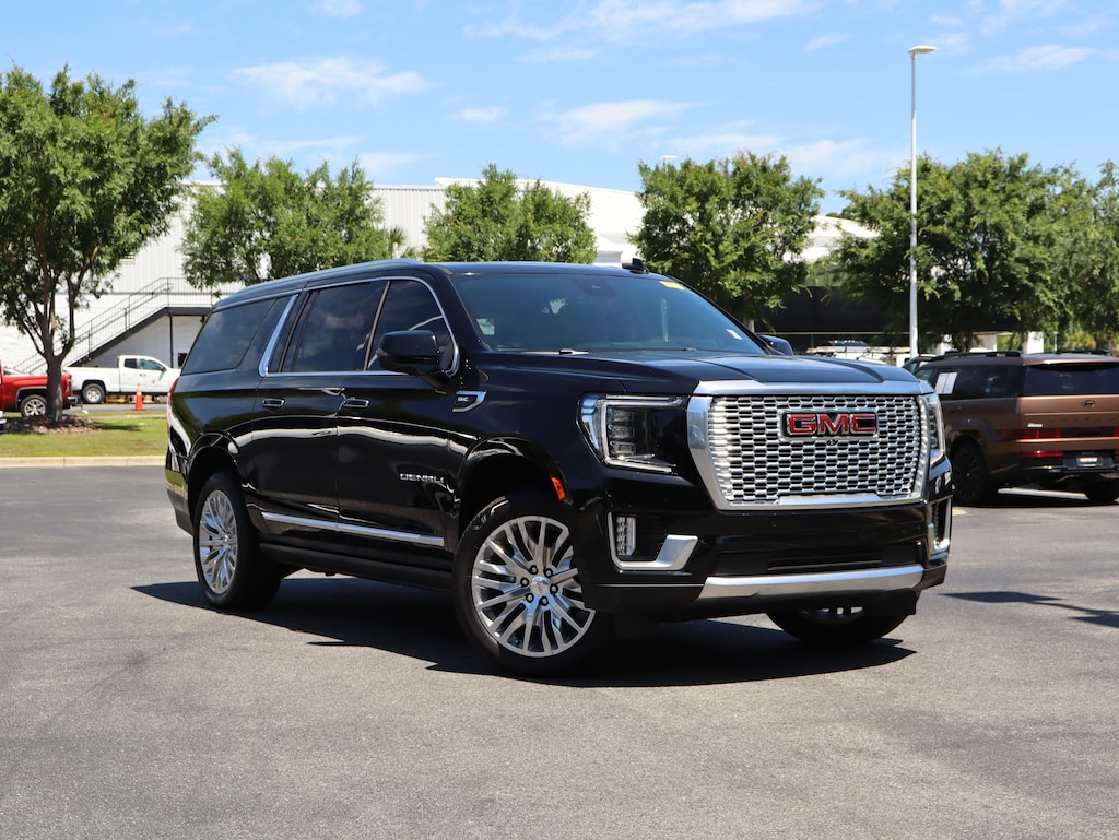 Used 2023 GMC Yukon XL Denali SUV