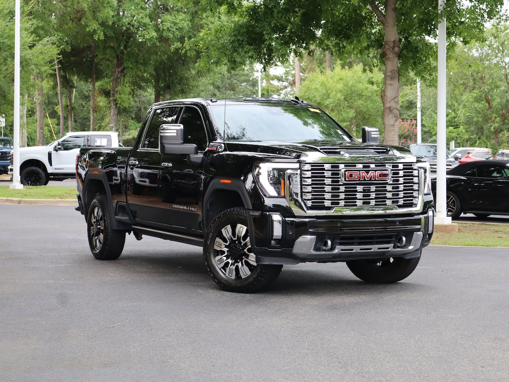 Used 2025 GMC Sierra 2500HD Denali Pickup