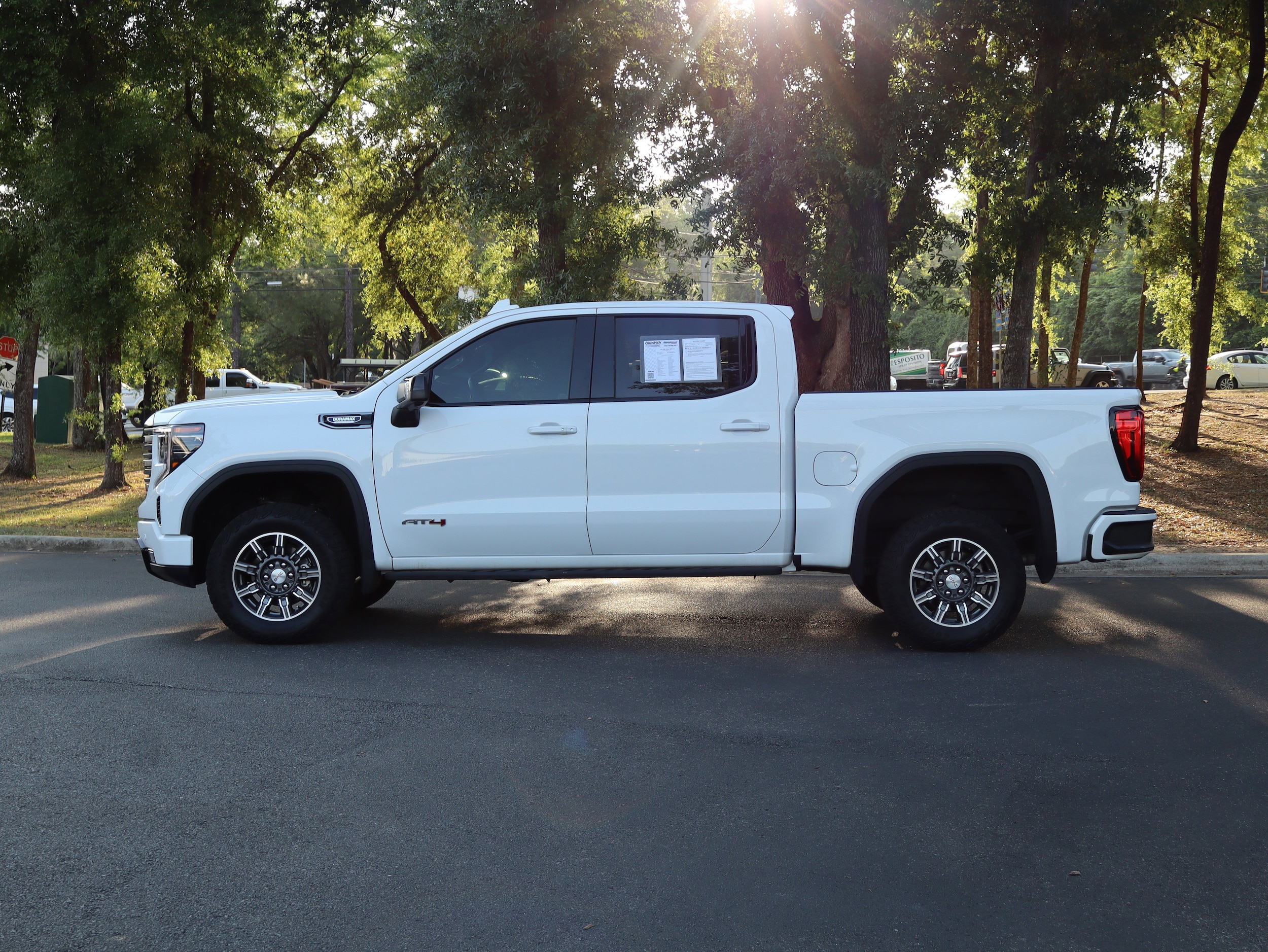 2024 GMC Sierra 1500 AT4 photo 4