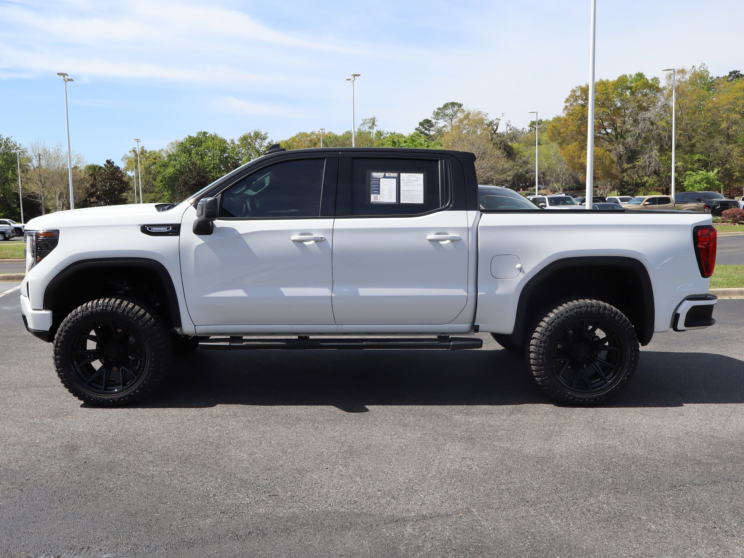 2025 GMC Sierra 1500 Elevation photo 4