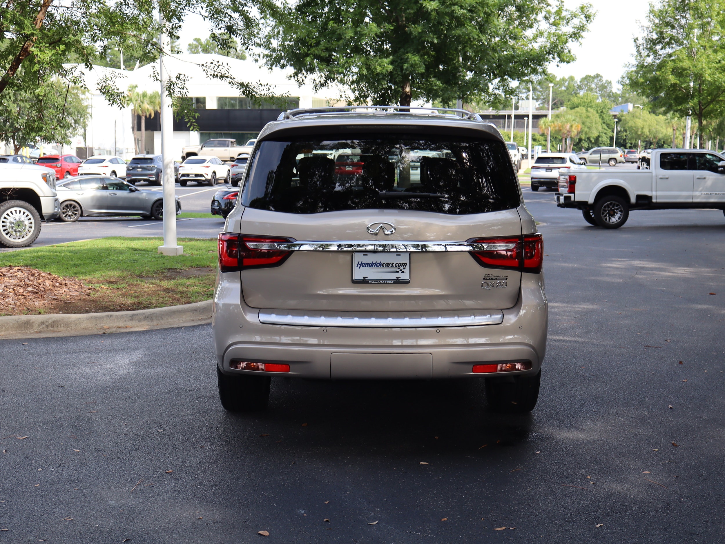 INFINITI QX80 SENSORY