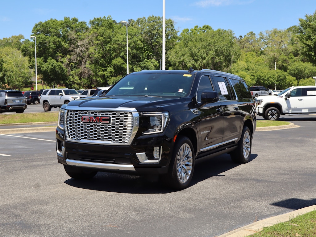 Used 2023 GMC Yukon XL Denali SUV