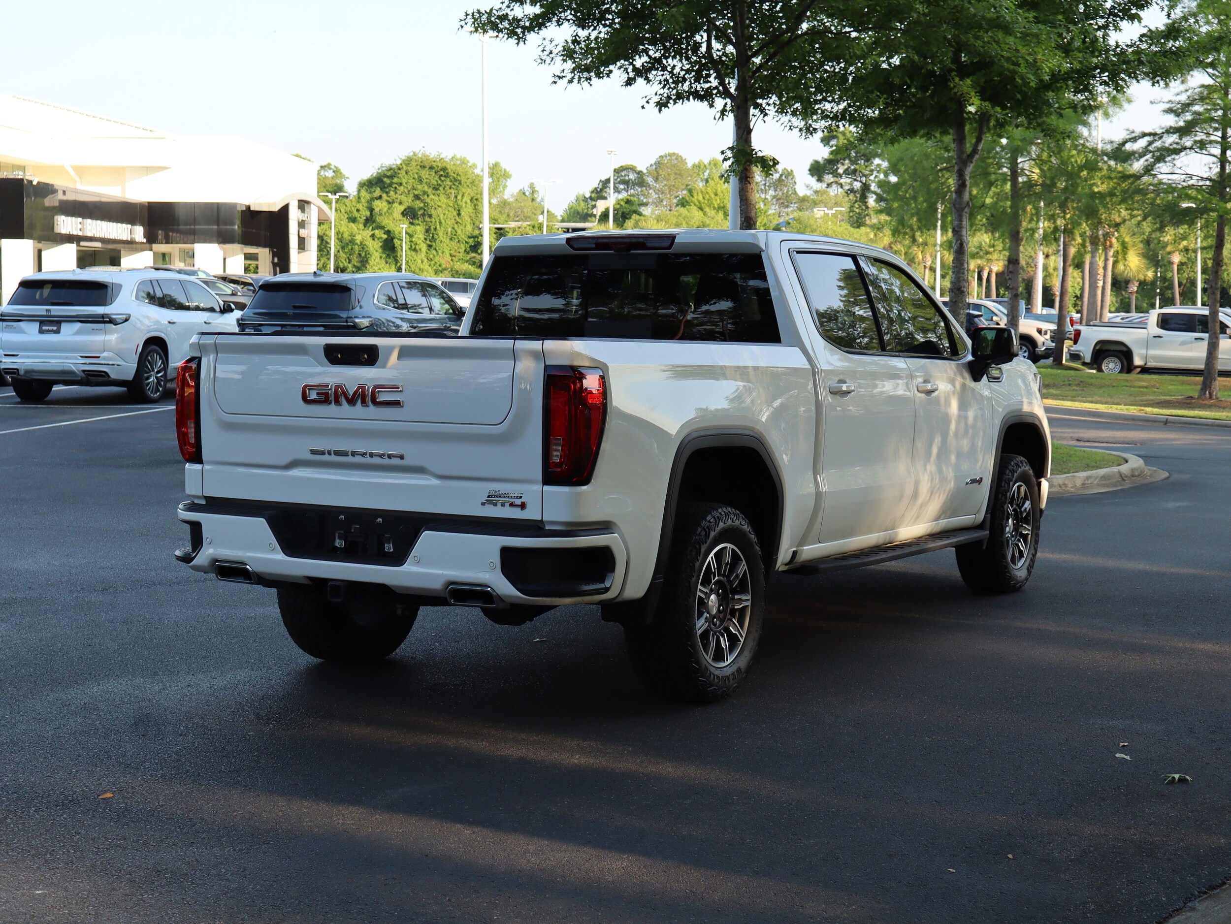 2024 GMC Sierra 1500 AT4 photo 3