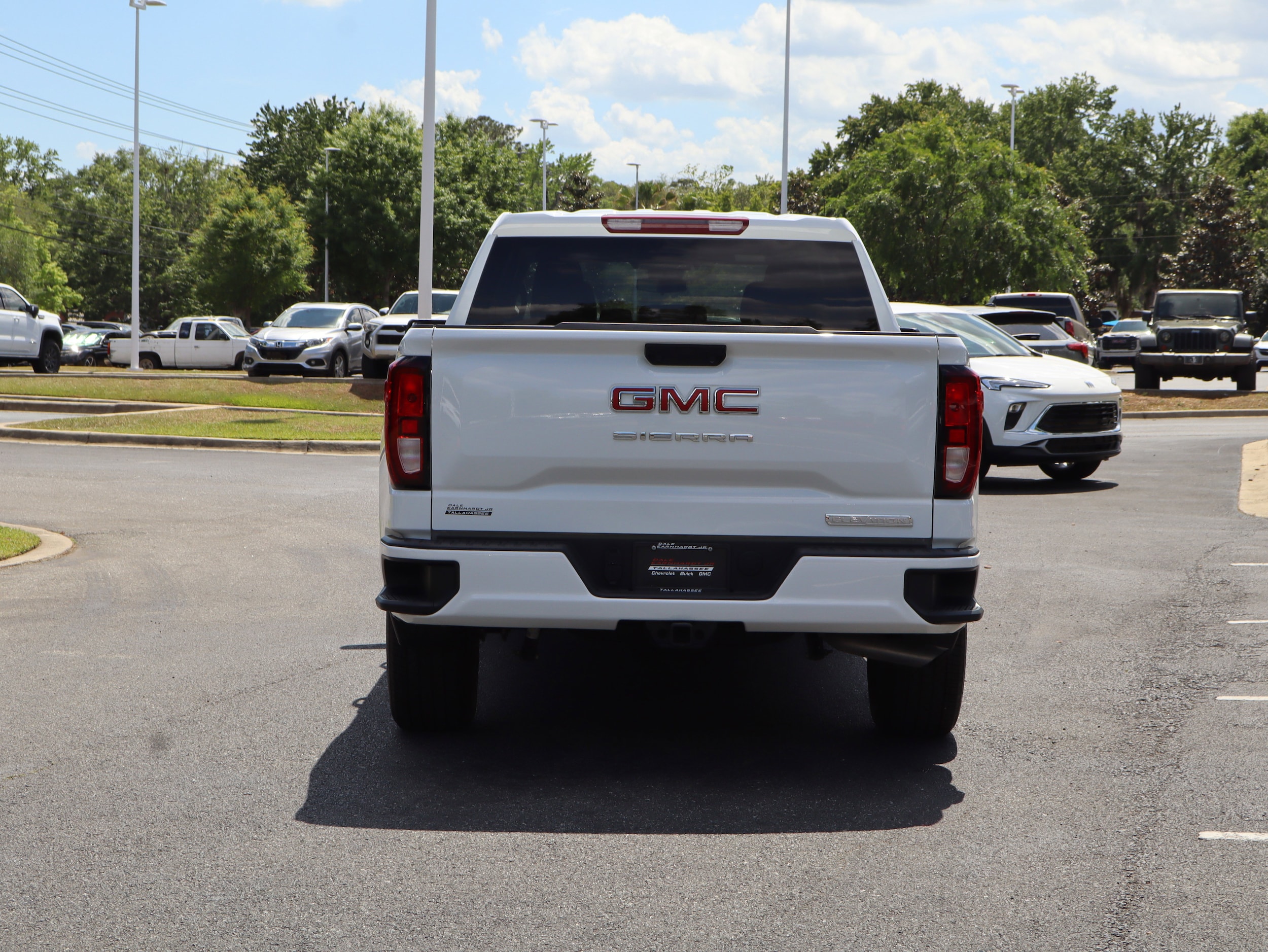 2026 GMC Sierra 1500 Elevation photo 6
