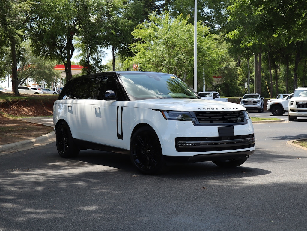 Used 2024 Land Rover Range Rover SE SUV