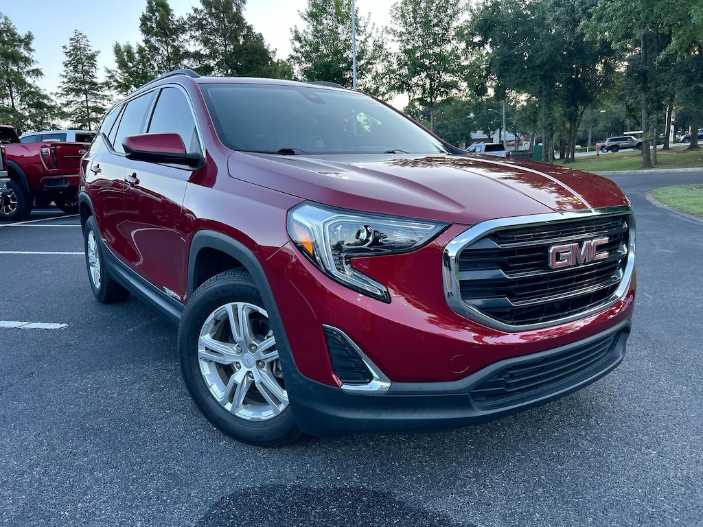 Used 2020 GMC Terrain SLE SUV