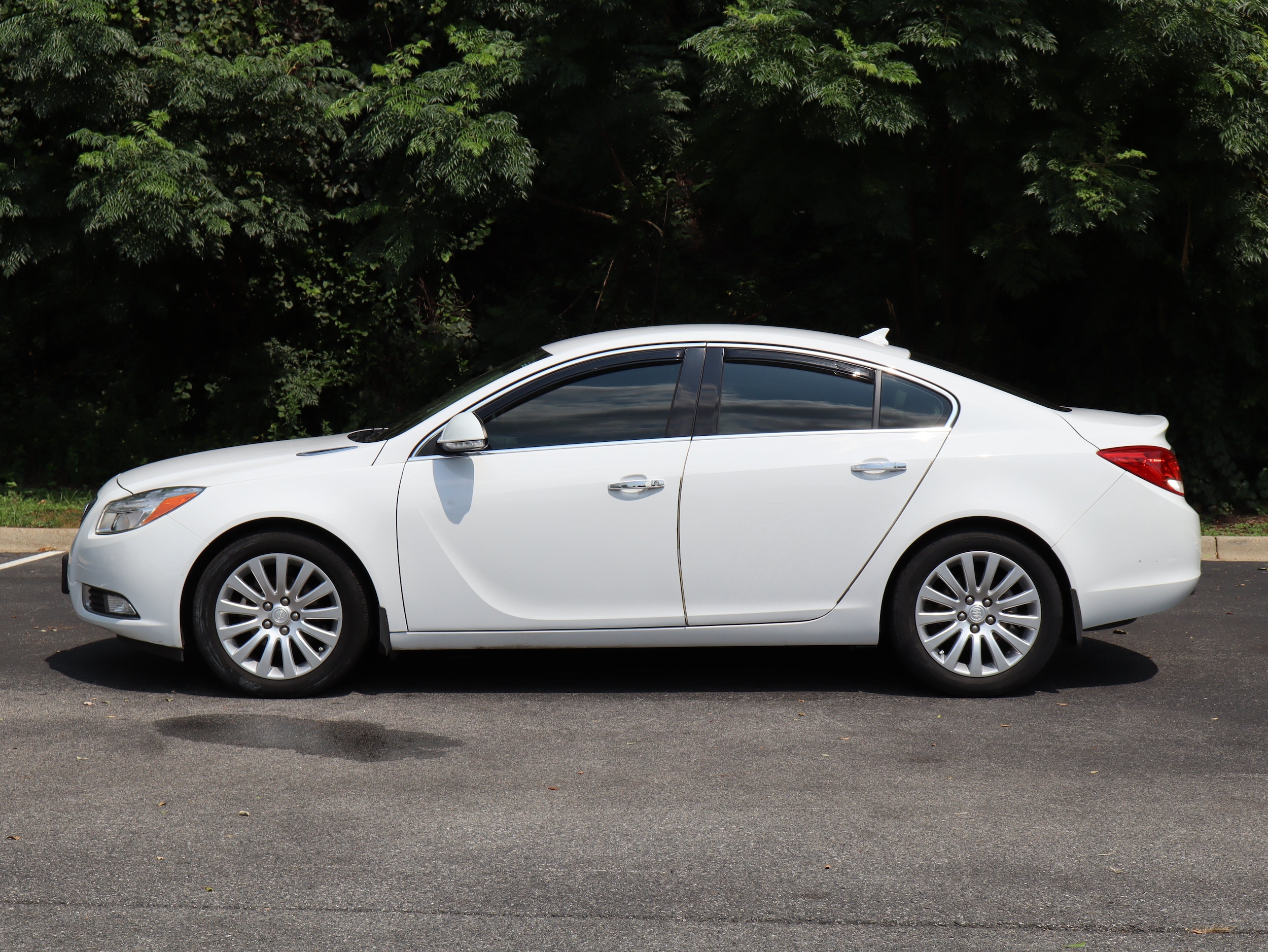 2012 Buick Regal Premium 1