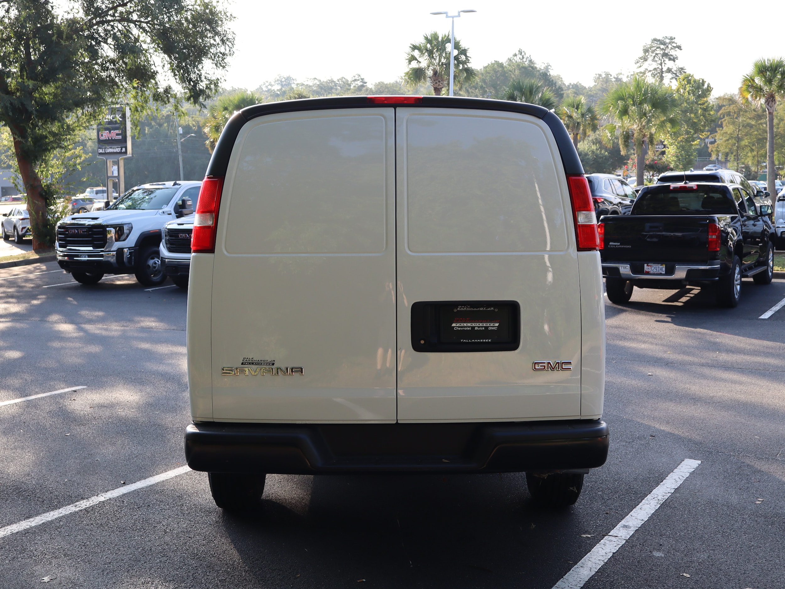 2025 GMC Savana Cargo Van 1WT