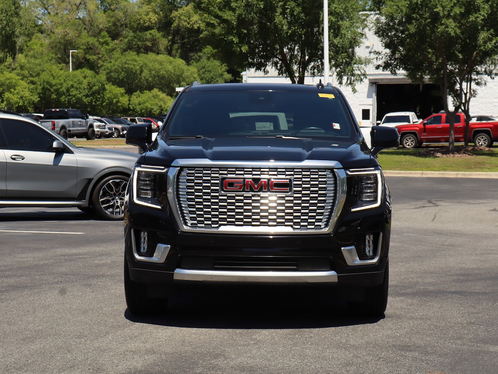 Used 2023 GMC Yukon XL Denali SUV