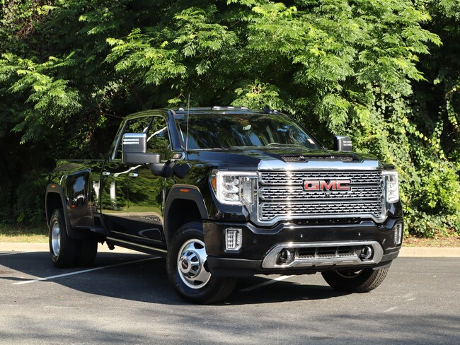 2023 GMC Sierra 3500HD Denali Pickup