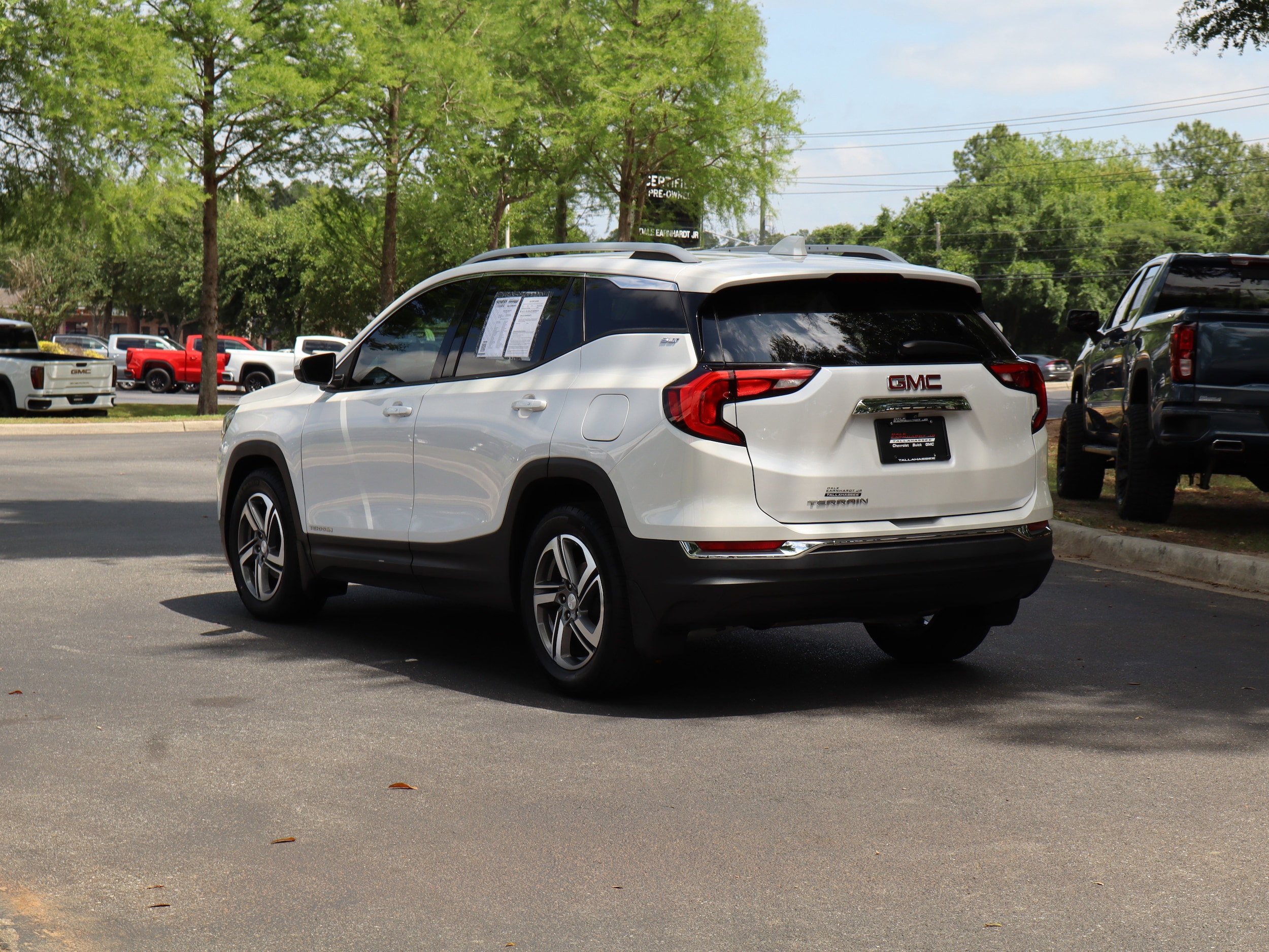 2021 GMC Terrain SLT photo 5