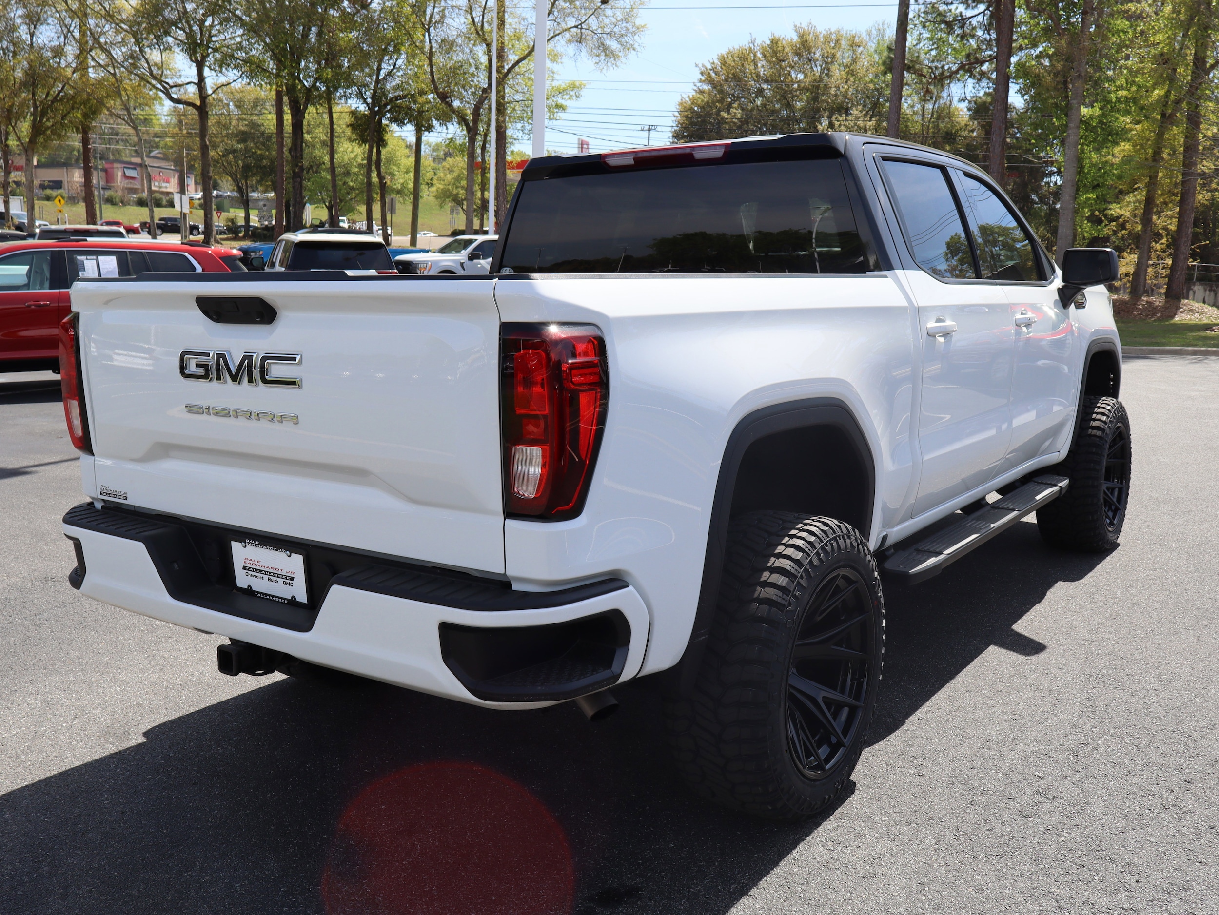 2025 GMC Sierra 1500 Elevation photo 3