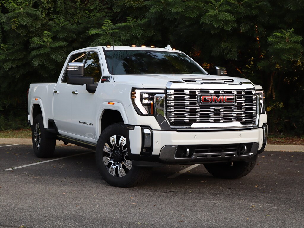Used 2025 GMC Sierra 2500HD Denali Pickup
