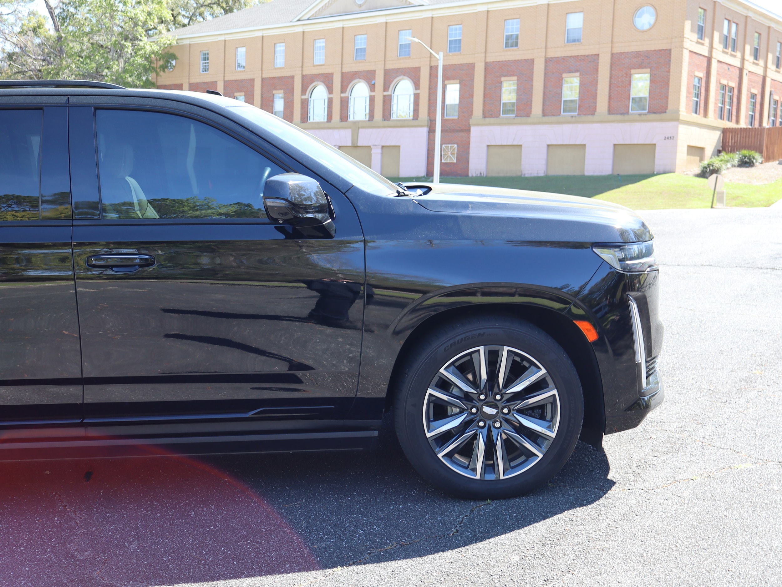 2022 CADILLAC Escalade Sport photo 3