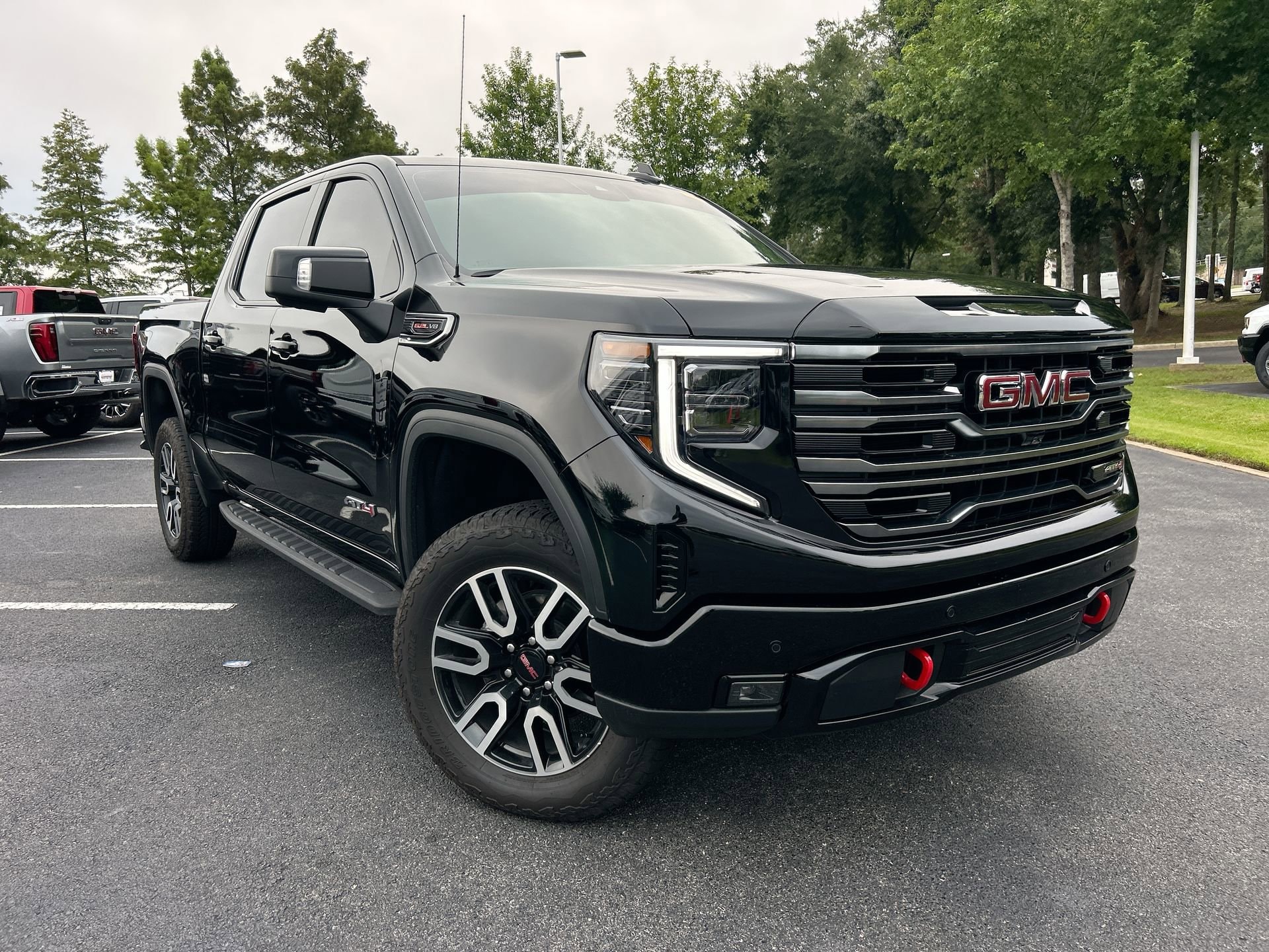 2025 GMC Sierra 1500 AT4