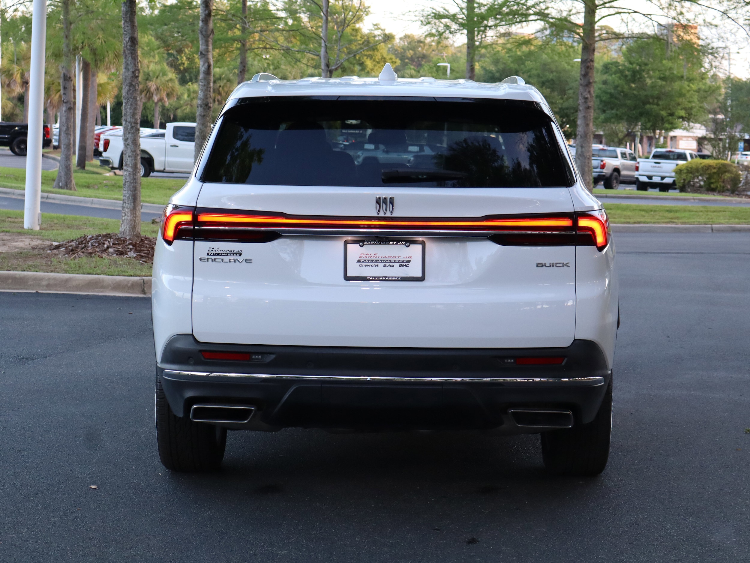 2026 Buick Enclave Preferred photo 6