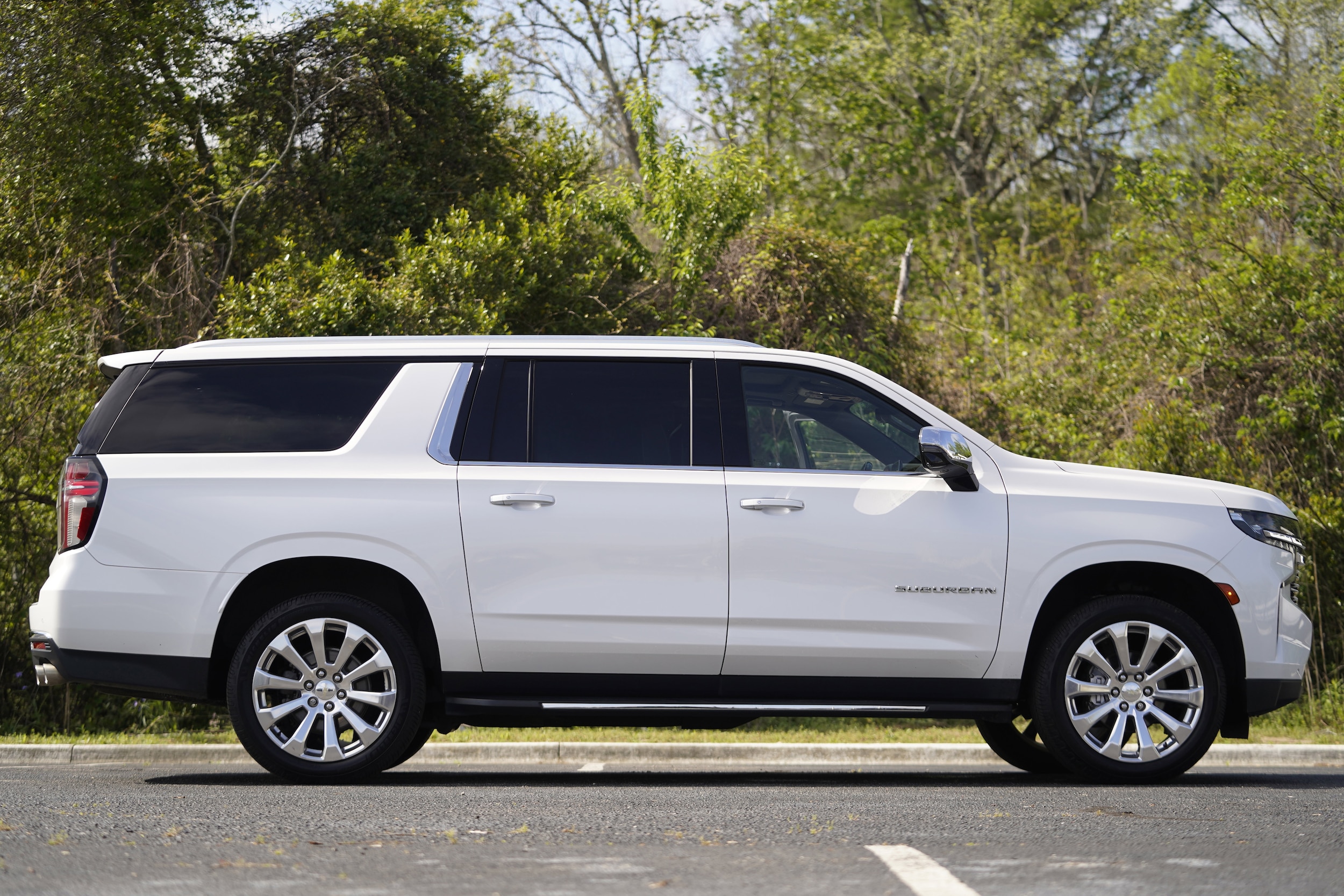 2021 Chevrolet Suburban Premier photo 6