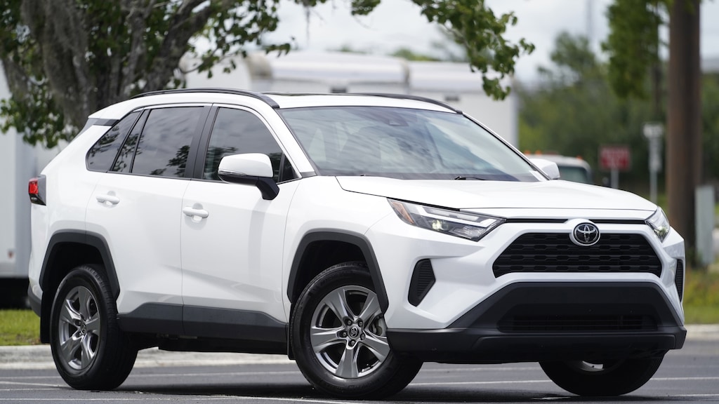 Used 2024 Toyota RAV4 XLE SUV
