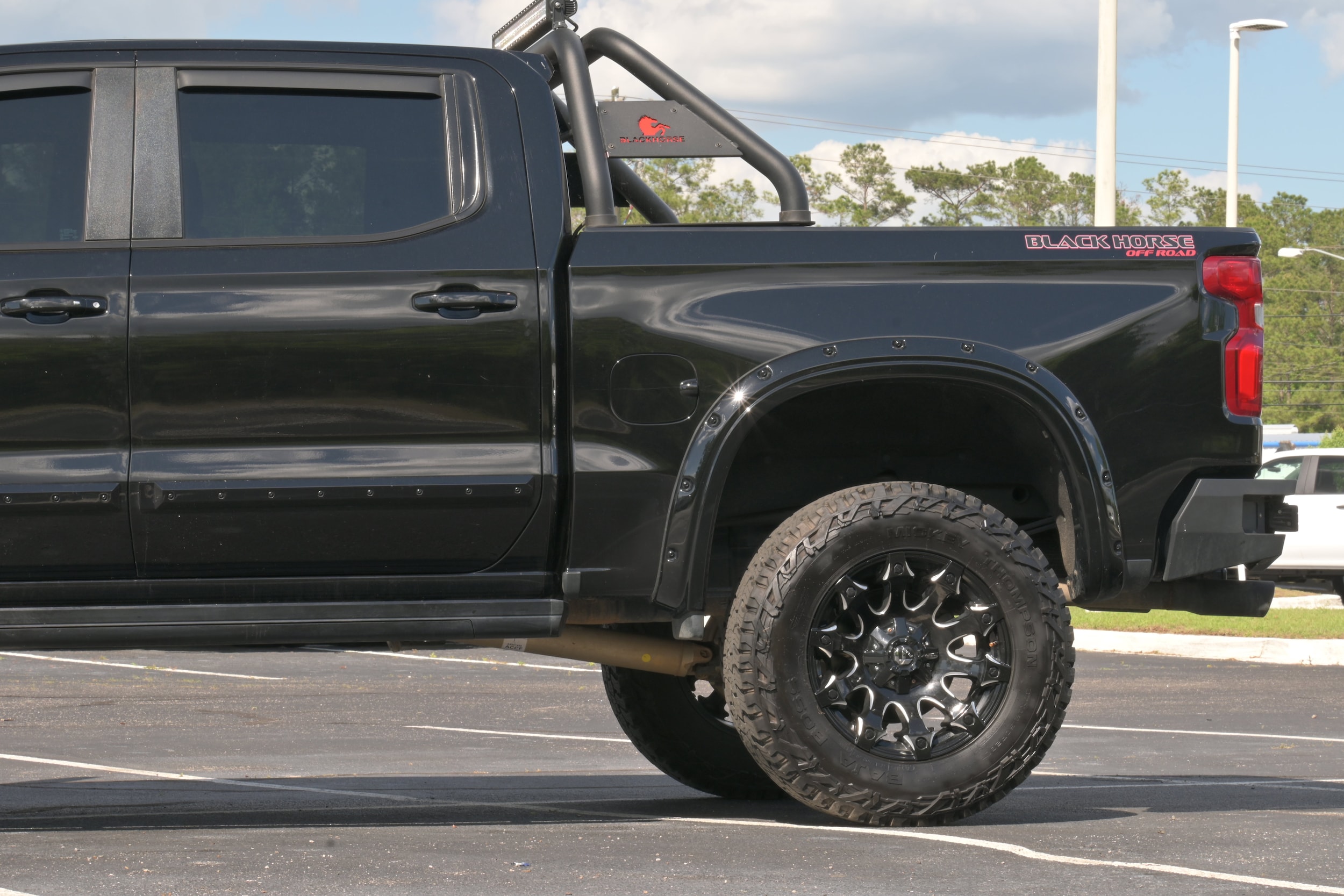 2022 Chevrolet Silverado 1500 LTD RST photo 4