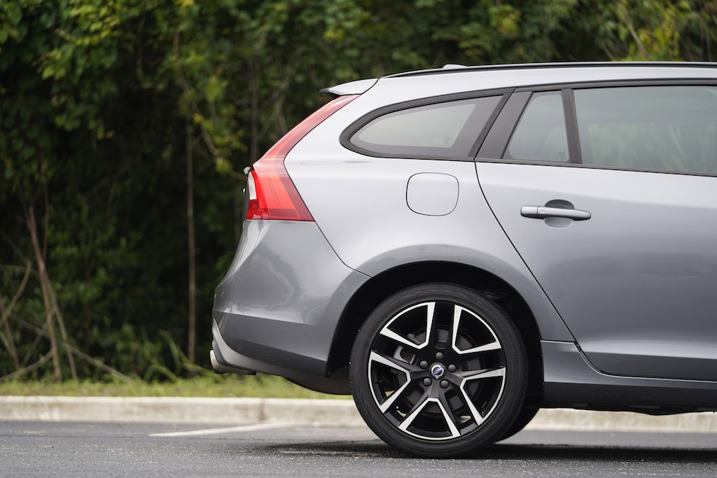 Used 2018 Volvo V60 Dynamic Wagon