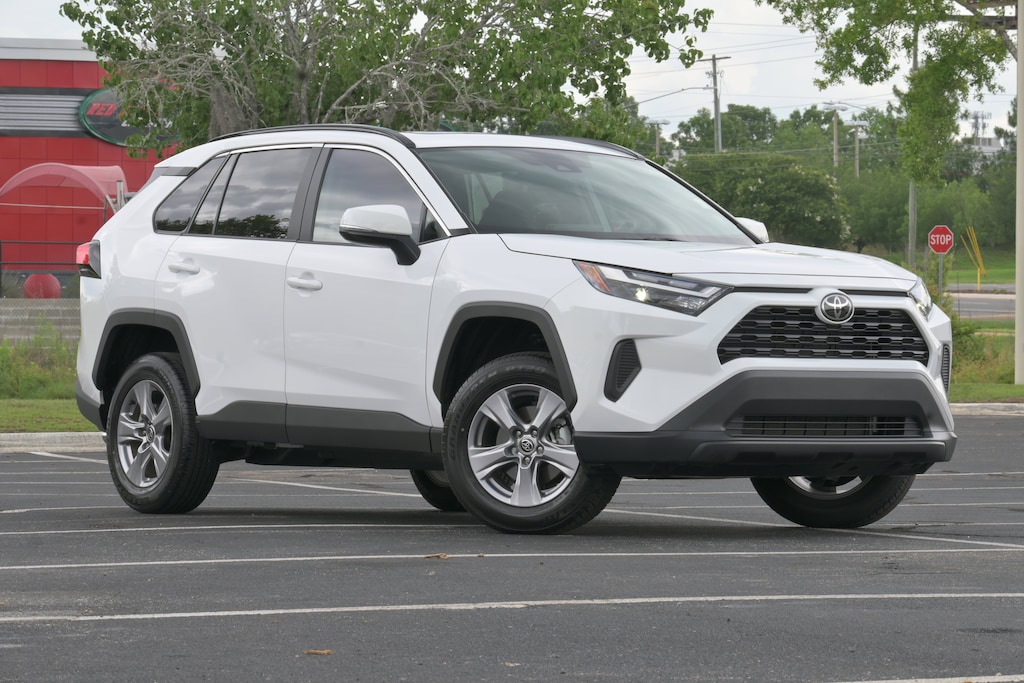 Used 2025 Toyota RAV4 XLE SUV