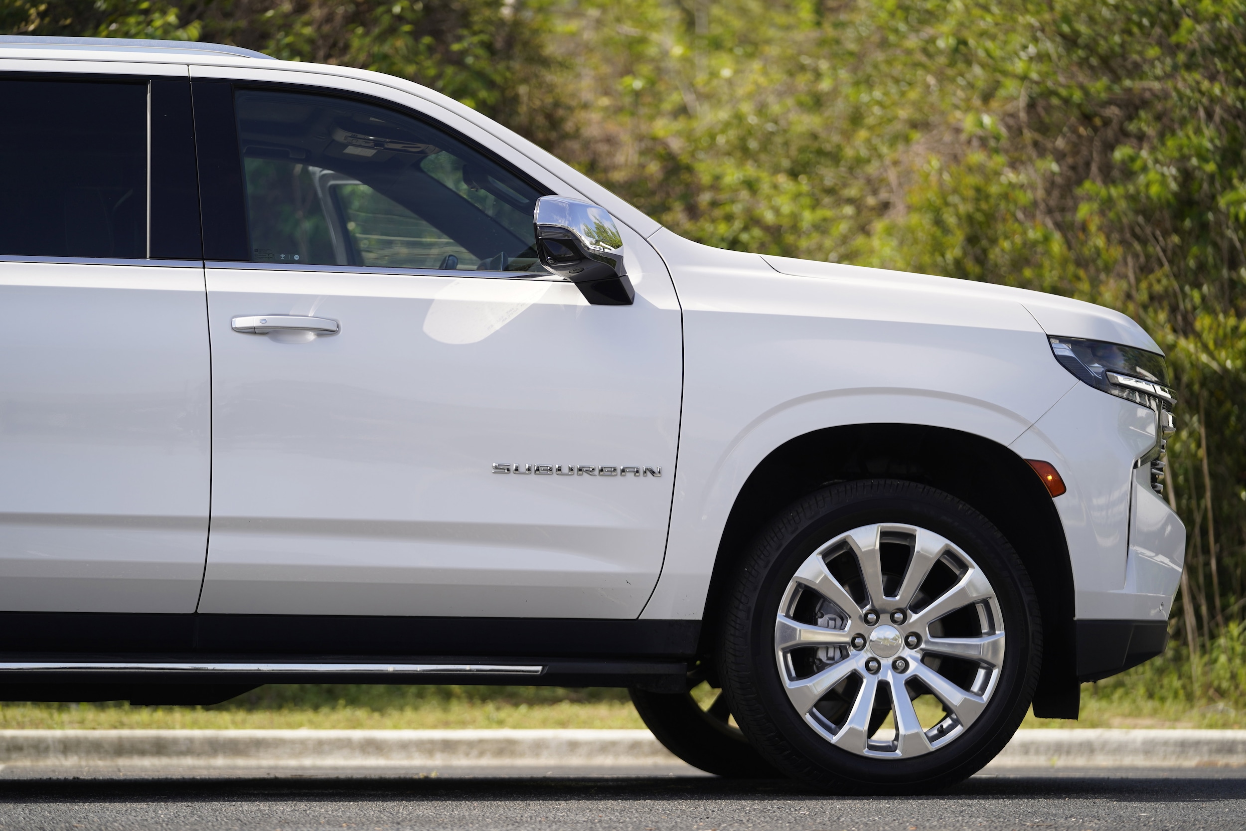 2021 Chevrolet Suburban Premier photo 5