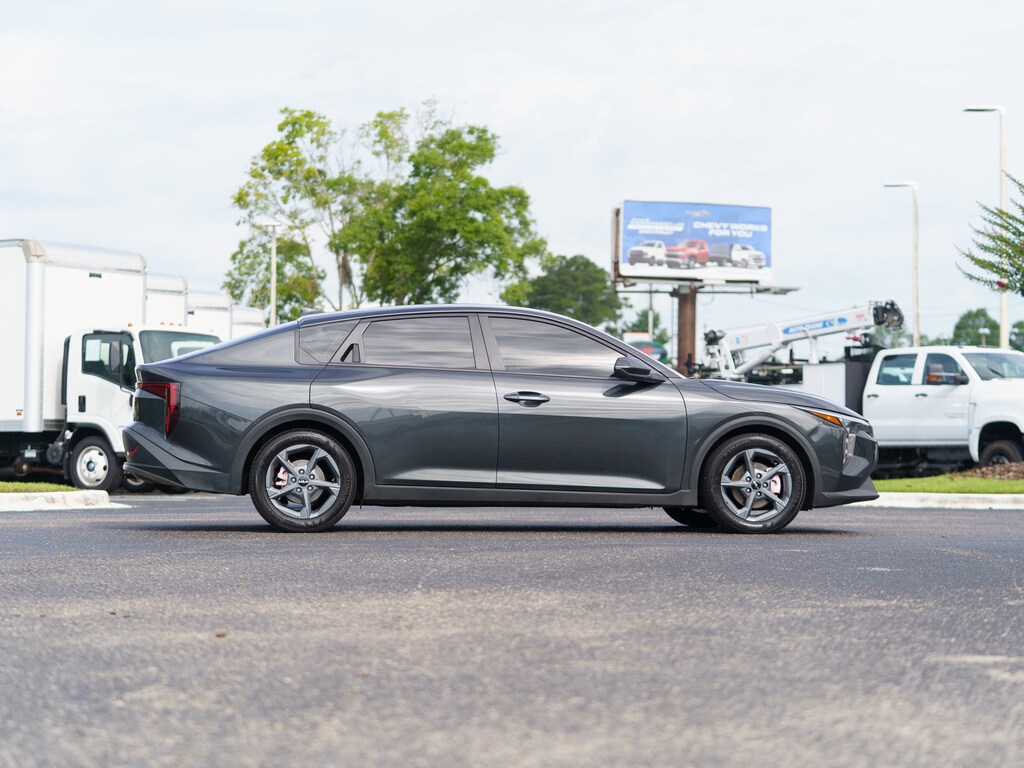 Used 2025 Kia K4 LXS Sedan