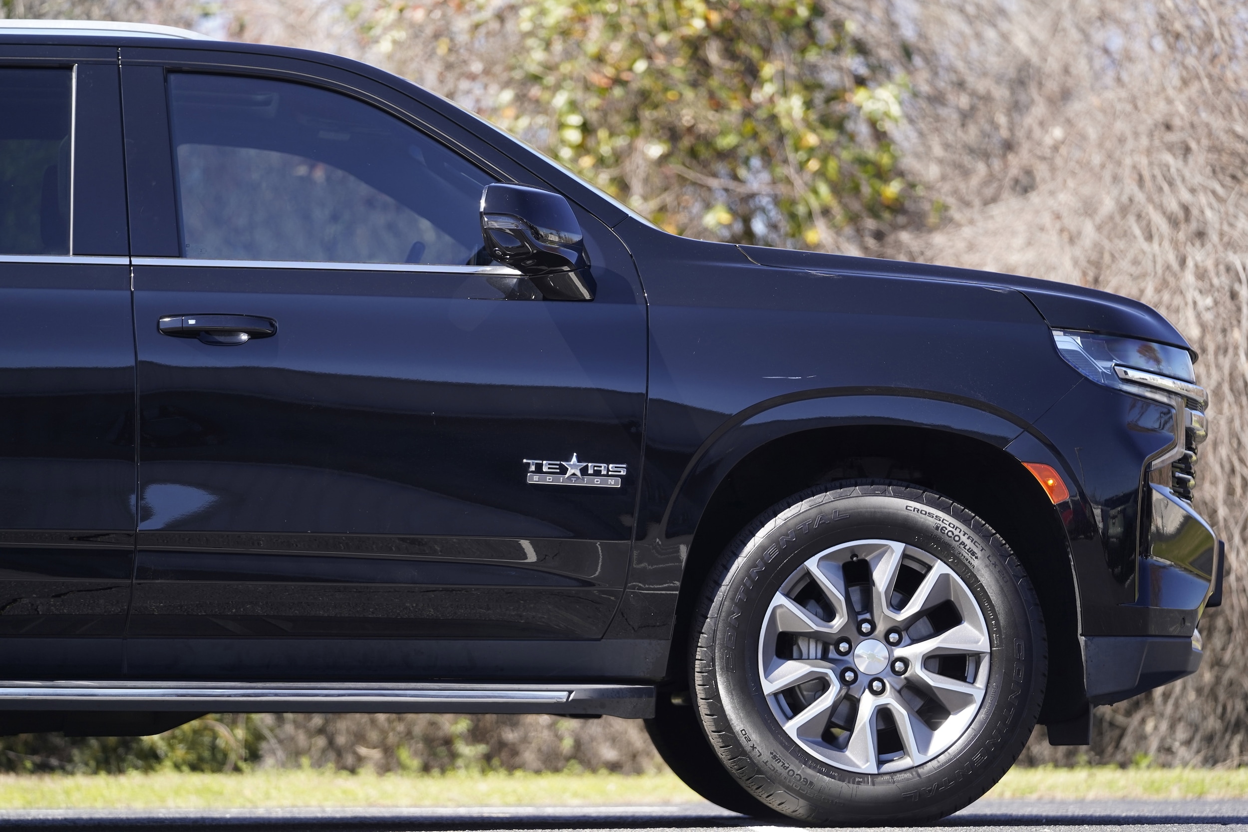 2021 Chevrolet Tahoe LT photo 4