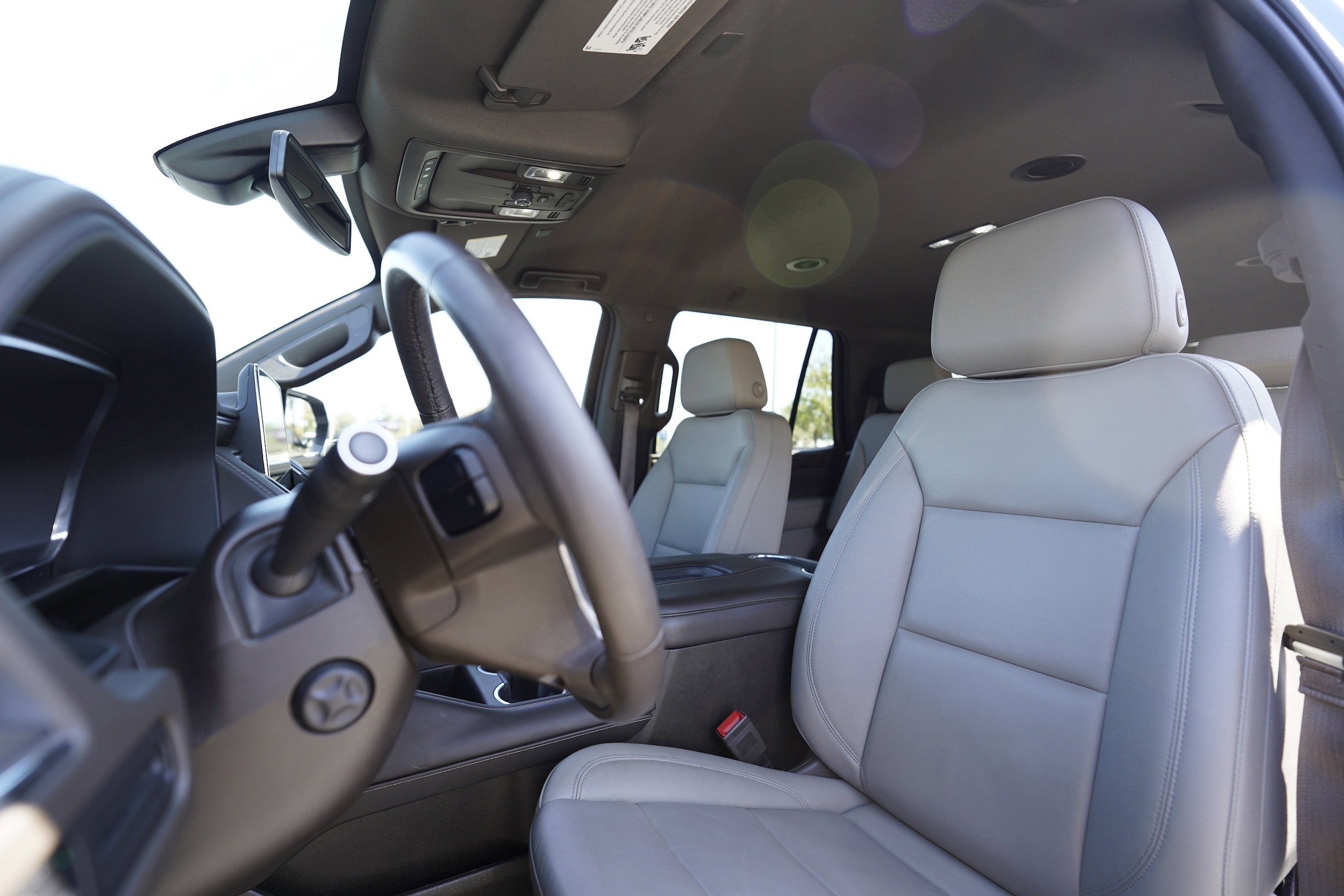 2022 Chevrolet Tahoe LT photo 3