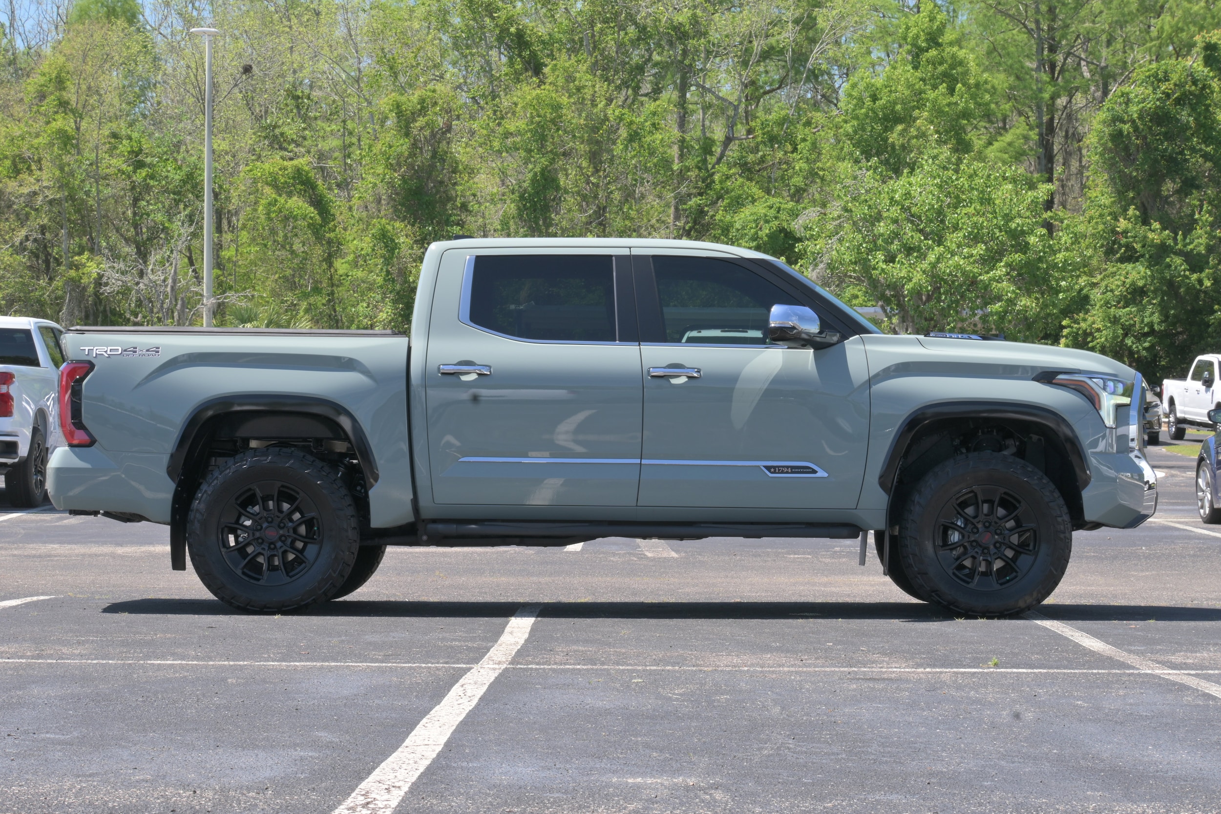 2024 Toyota Tundra 4WD 1794 Edition Hybrid photo 5