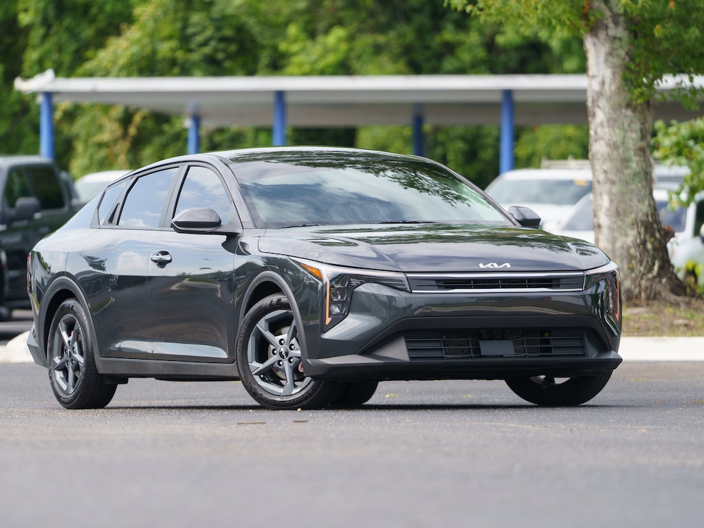 Used 2025 Kia K4 LXS Sedan
