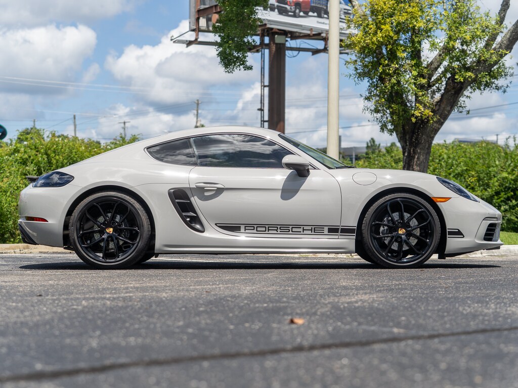 Used 2025 Porsche 718 Cayman 2dr Car