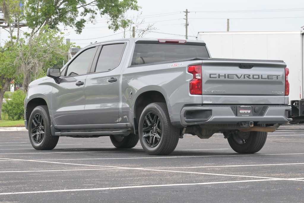 Used 2024 Chevrolet Silverado 1500 Custom Pickup