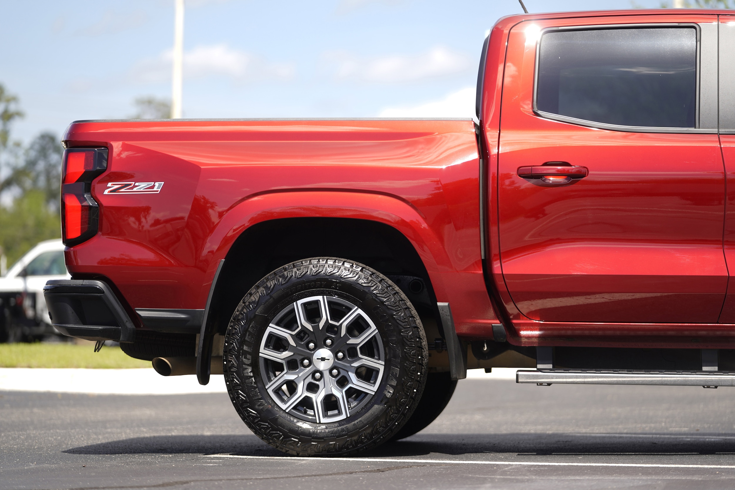 2024 Chevrolet Colorado 4WD Z71 photo 4