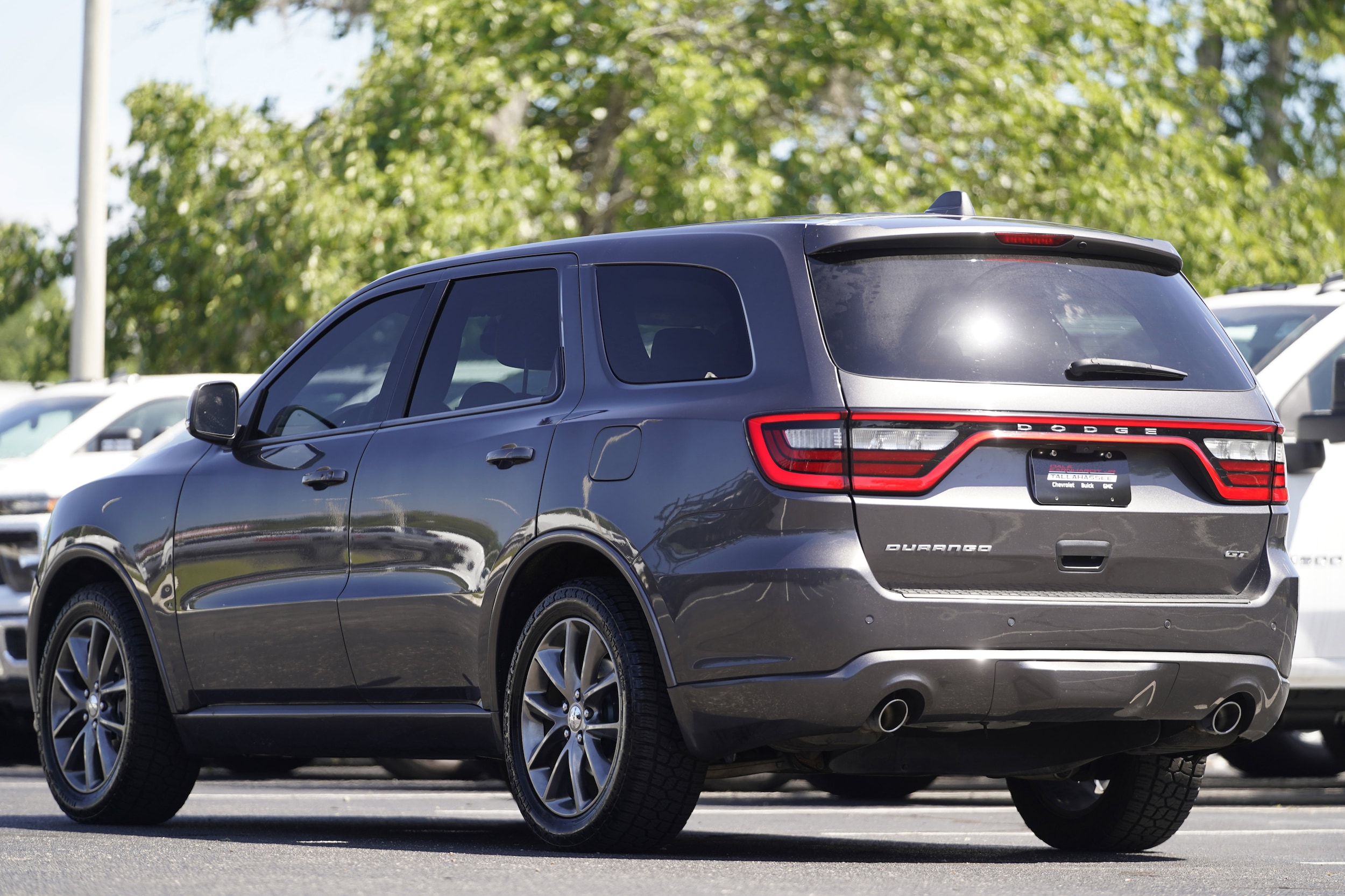2017 Dodge Durango GT photo 2