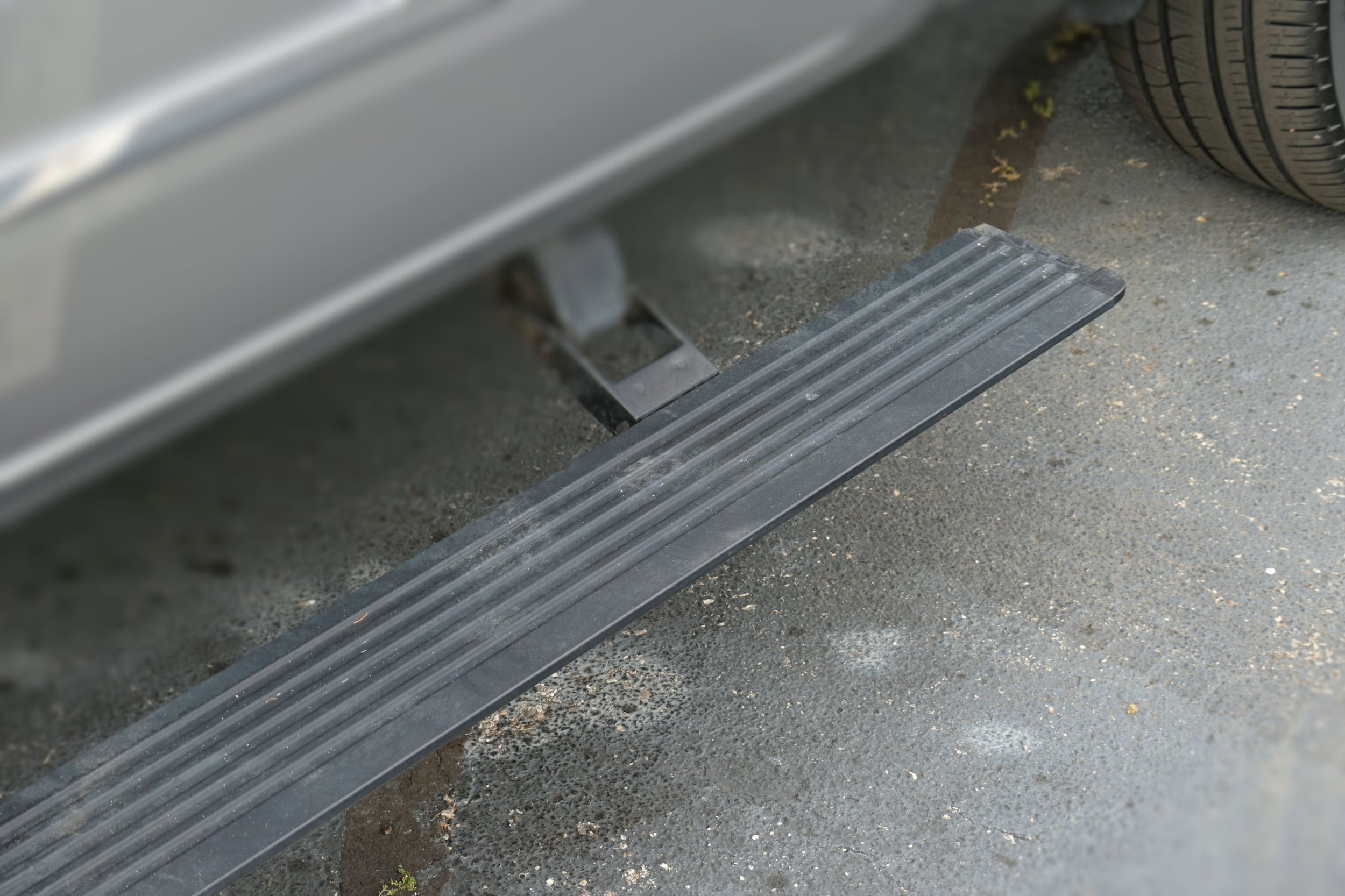 2025 Ram 1500 Tungsten photo 3