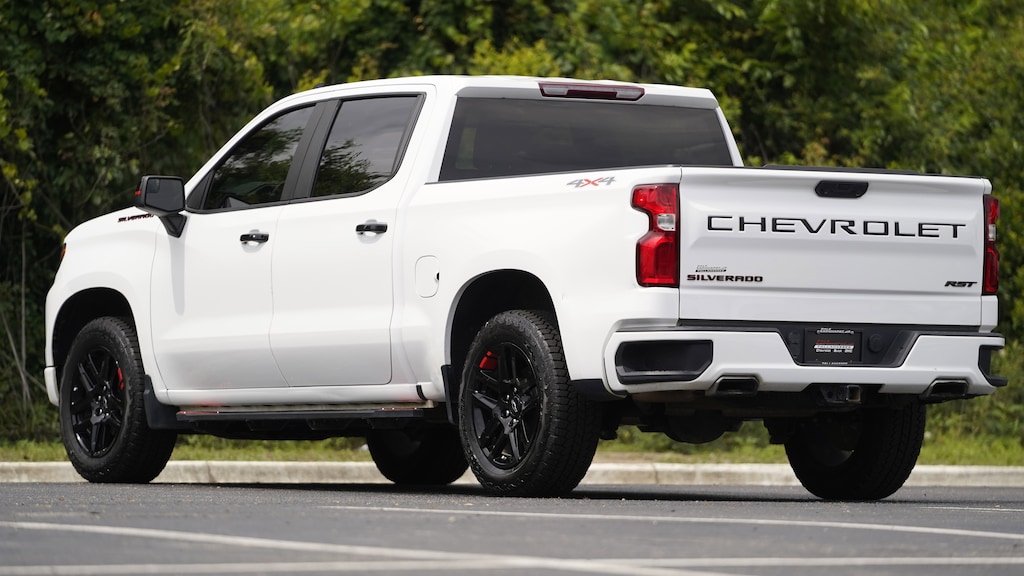 Used 2023 Chevrolet Silverado 1500 RST Pickup
