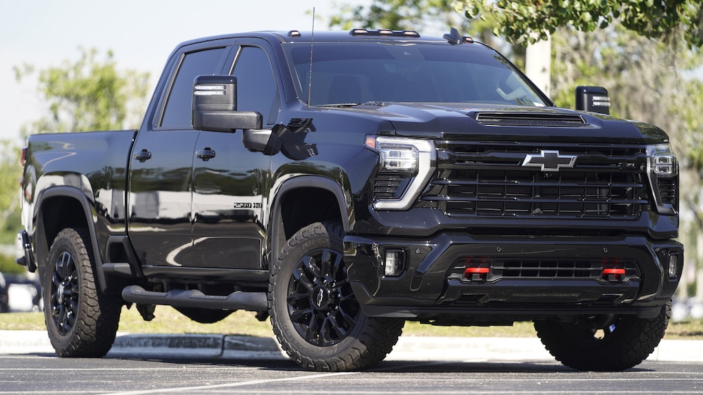 Used 2025 Chevrolet Silverado 2500HD LT Pickup