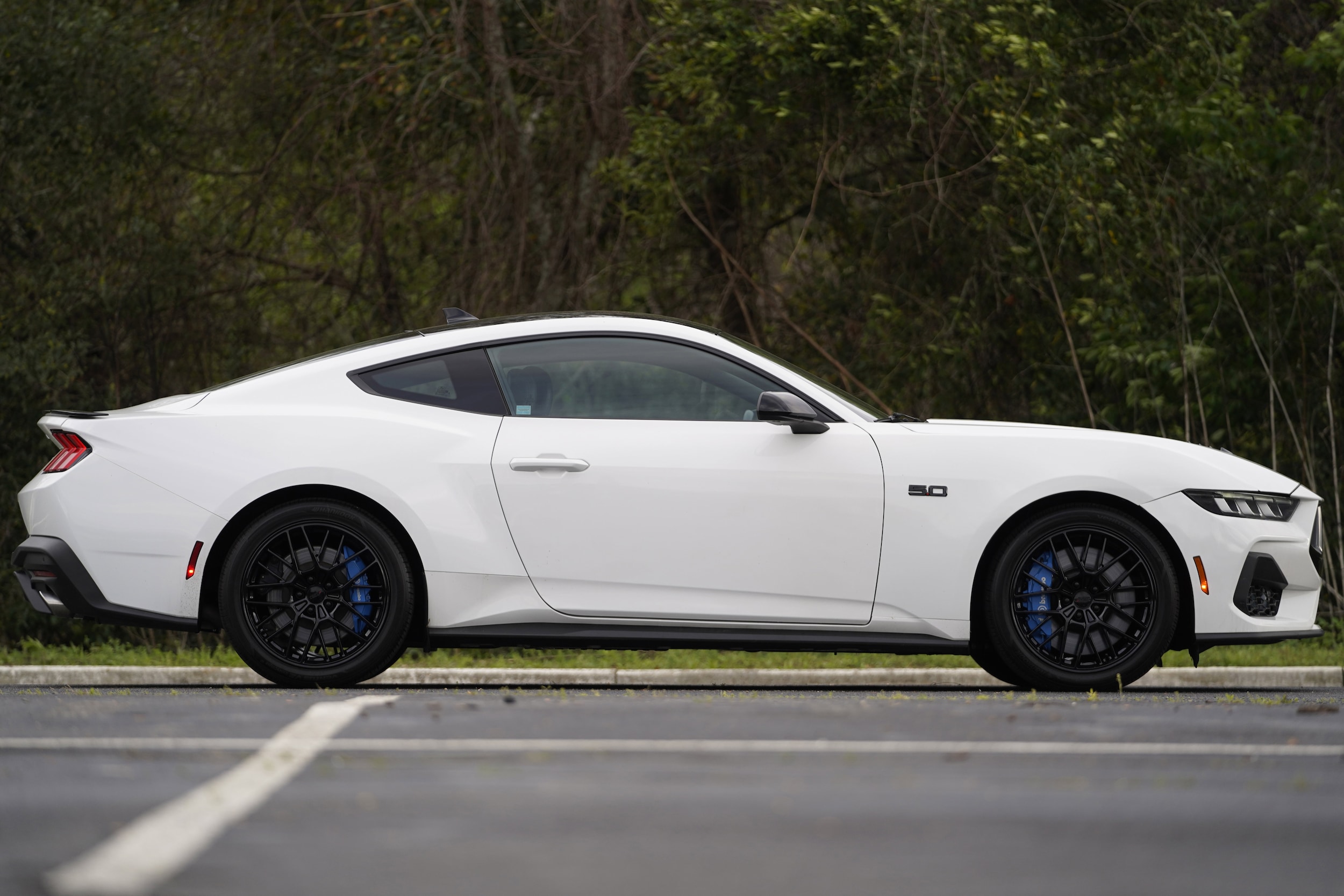 2024 Ford Mustang GT Premium photo 5