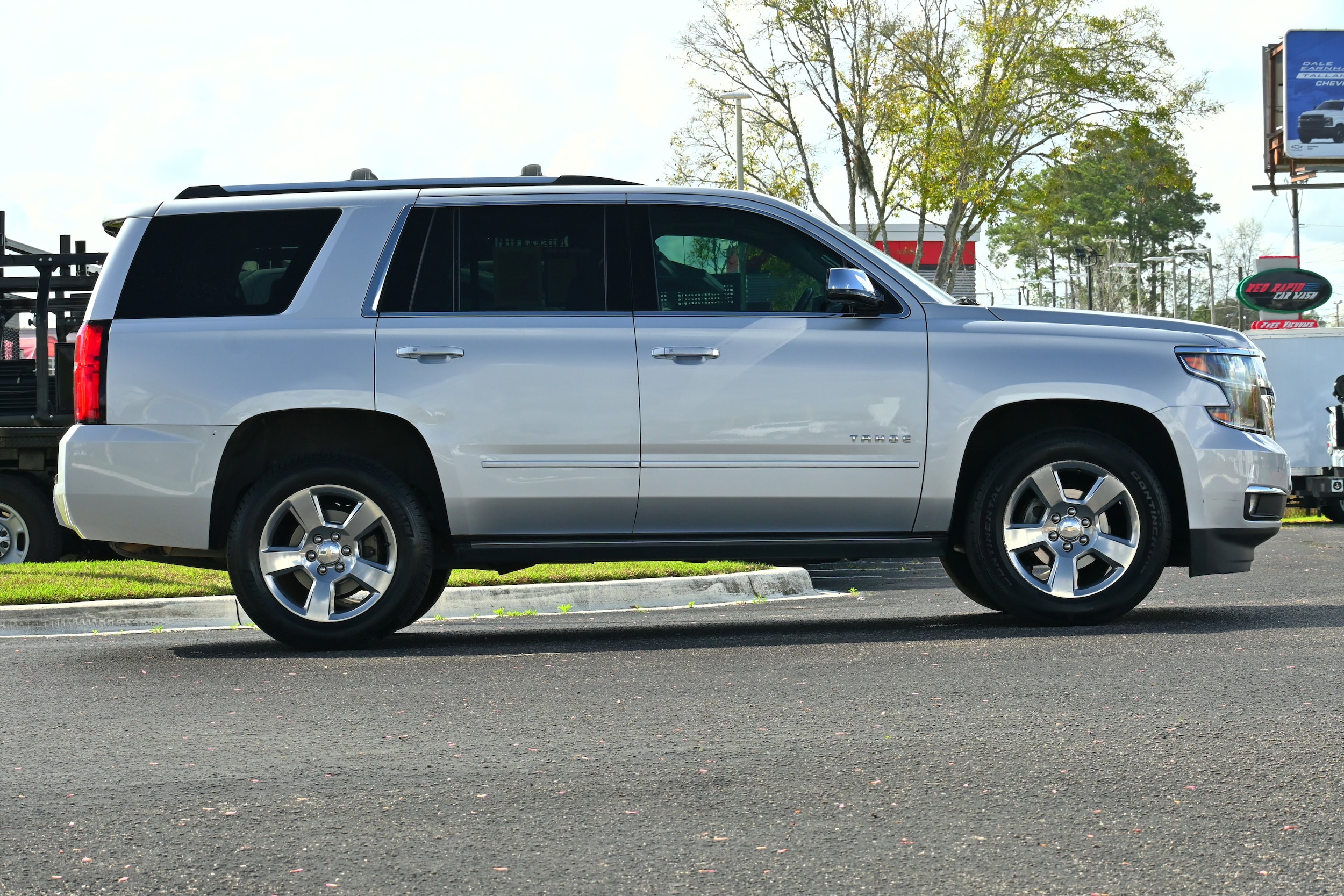 2019 Chevrolet Tahoe Premier photo 5