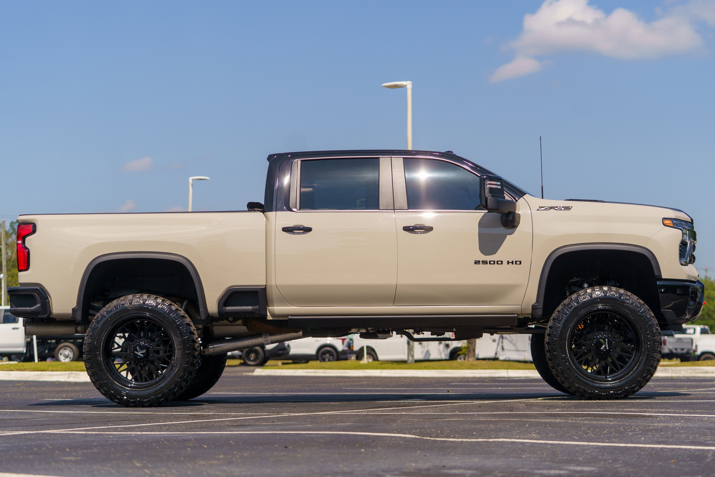 2026 Chevrolet Silverado 2500HD ZR2 photo 5