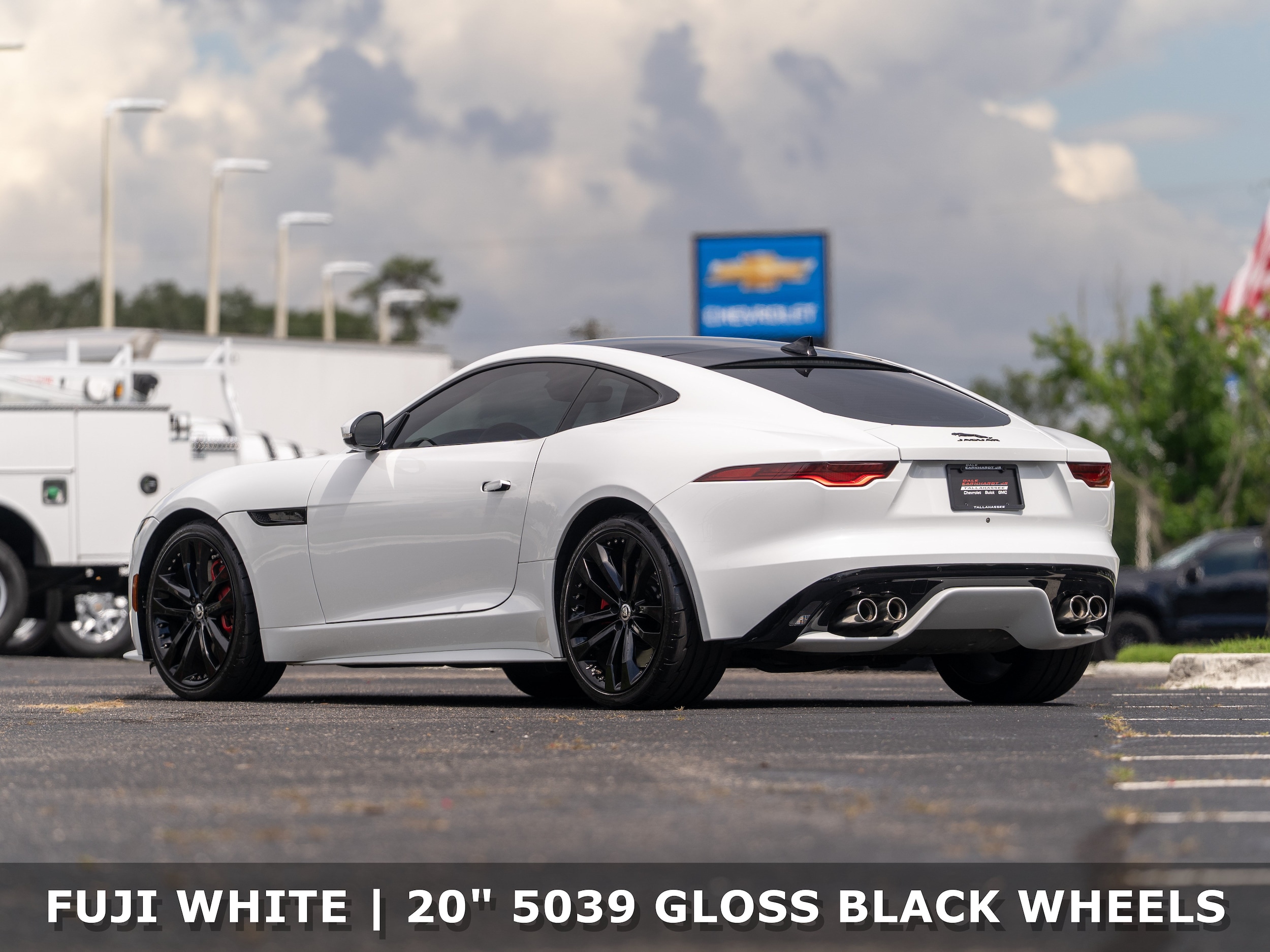 2024 Jaguar F-TYPE R-Dynamic