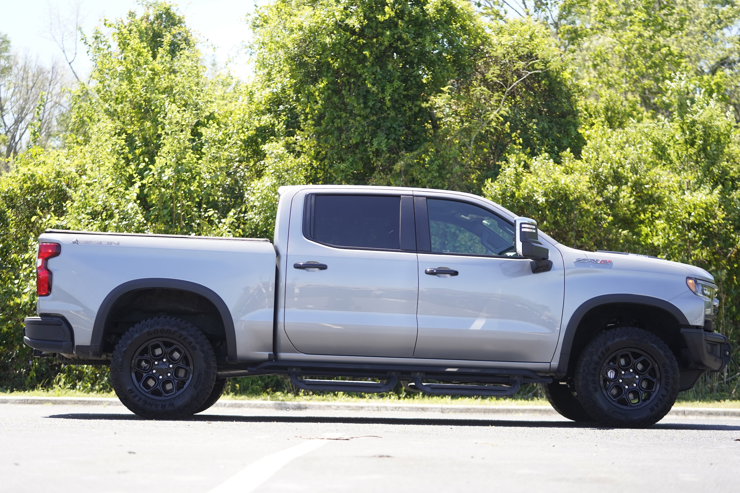 2024 Chevrolet Silverado 1500 ZR2 photo 5