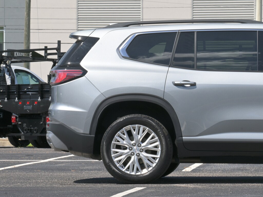 Used 2024 GMC Acadia FWD Elevation SUV