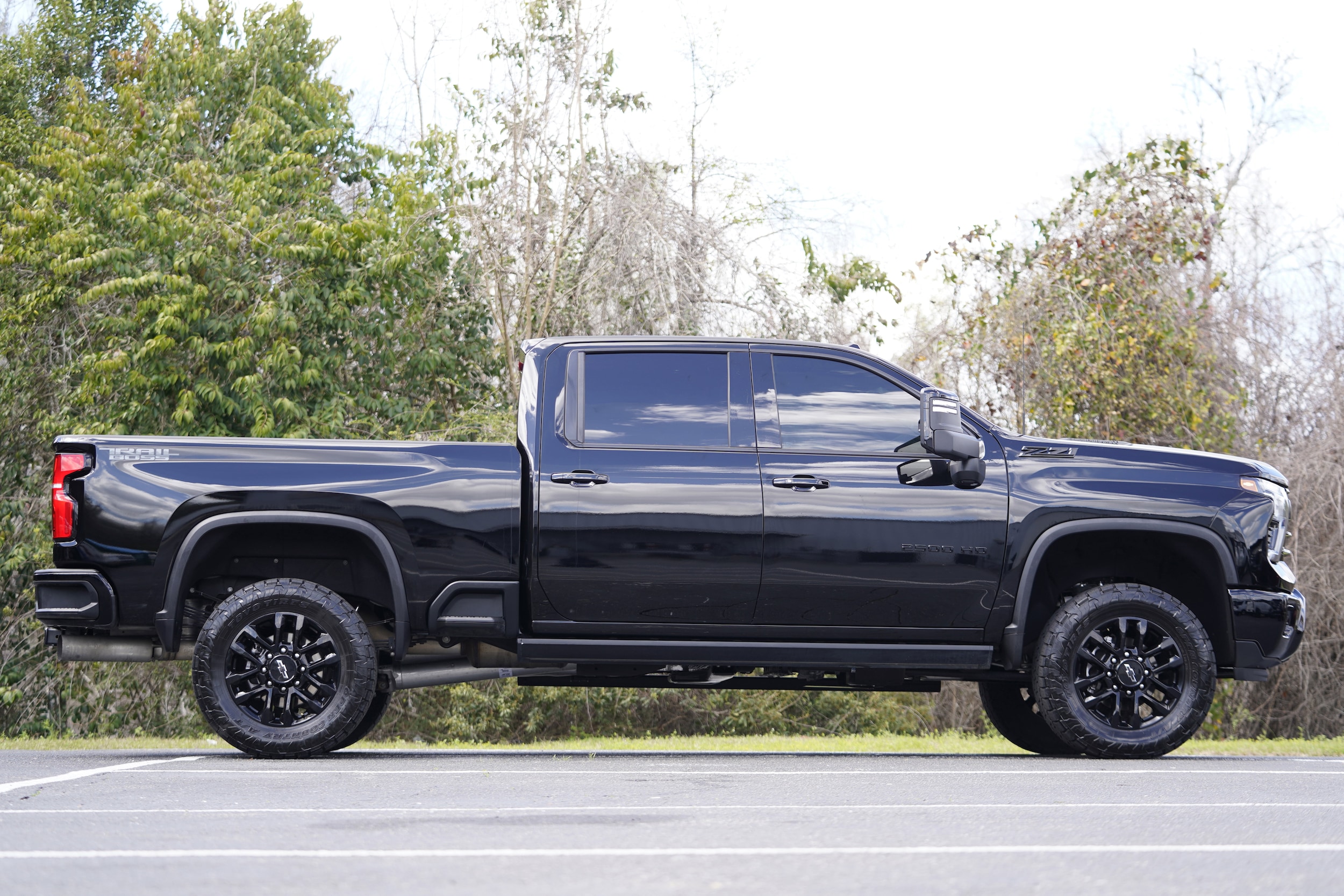 2025 Chevrolet Silverado 2500HD LTZ photo 5