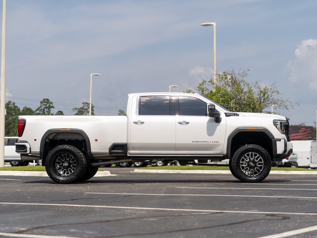 Used 2024 GMC Sierra 3500HD Denali Ultimate Pickup