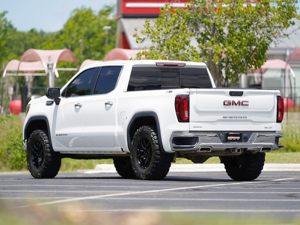 Used 2021 GMC Sierra 1500 SLT Pickup