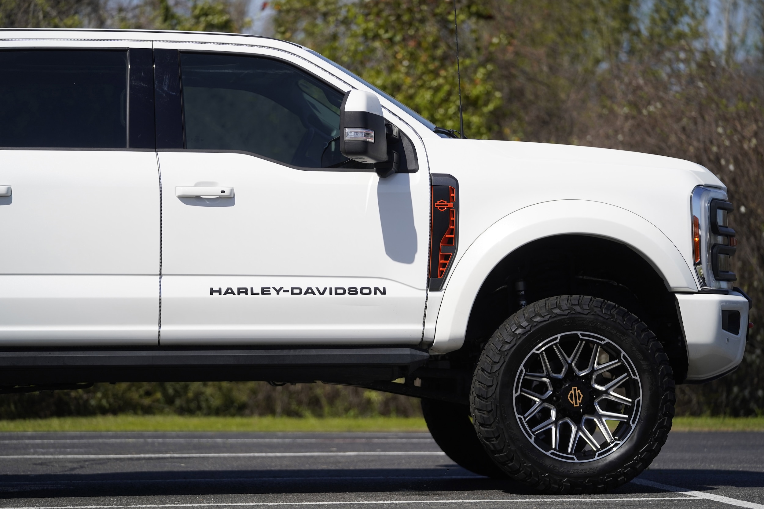 2023 Ford Super Duty F-250 SRW HARLEY DAVIDSON photo 4