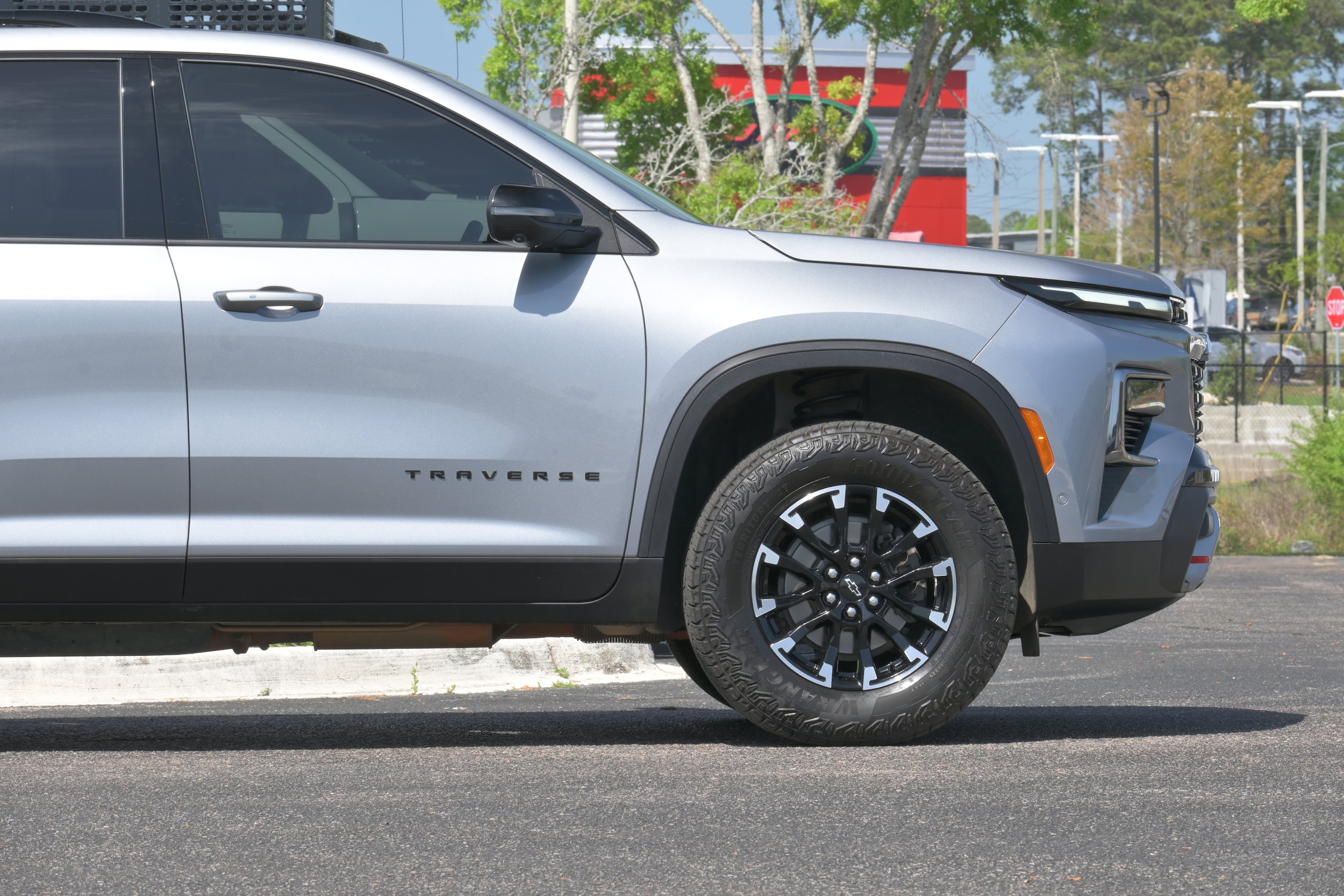 2024 Chevrolet Traverse AWD Z71 photo 4