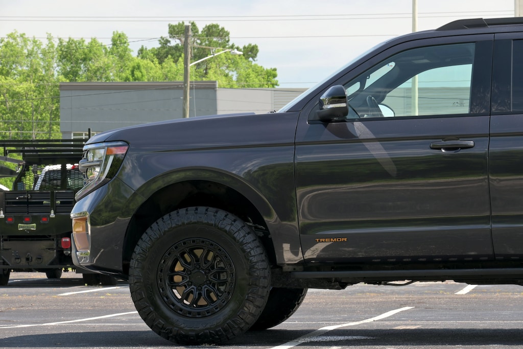 Used 2025 Ford Expedition Tremor SUV